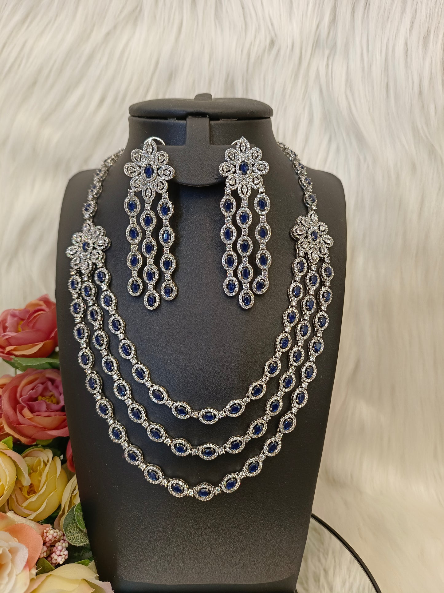 Three Layer Luxury Necklace Set