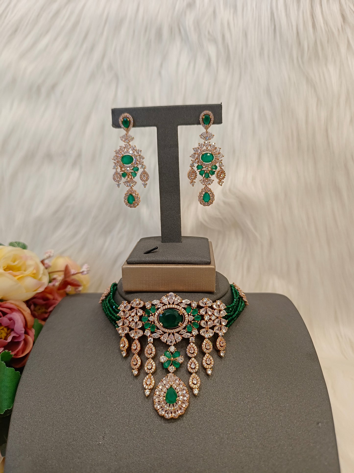 Dangling Choker Set