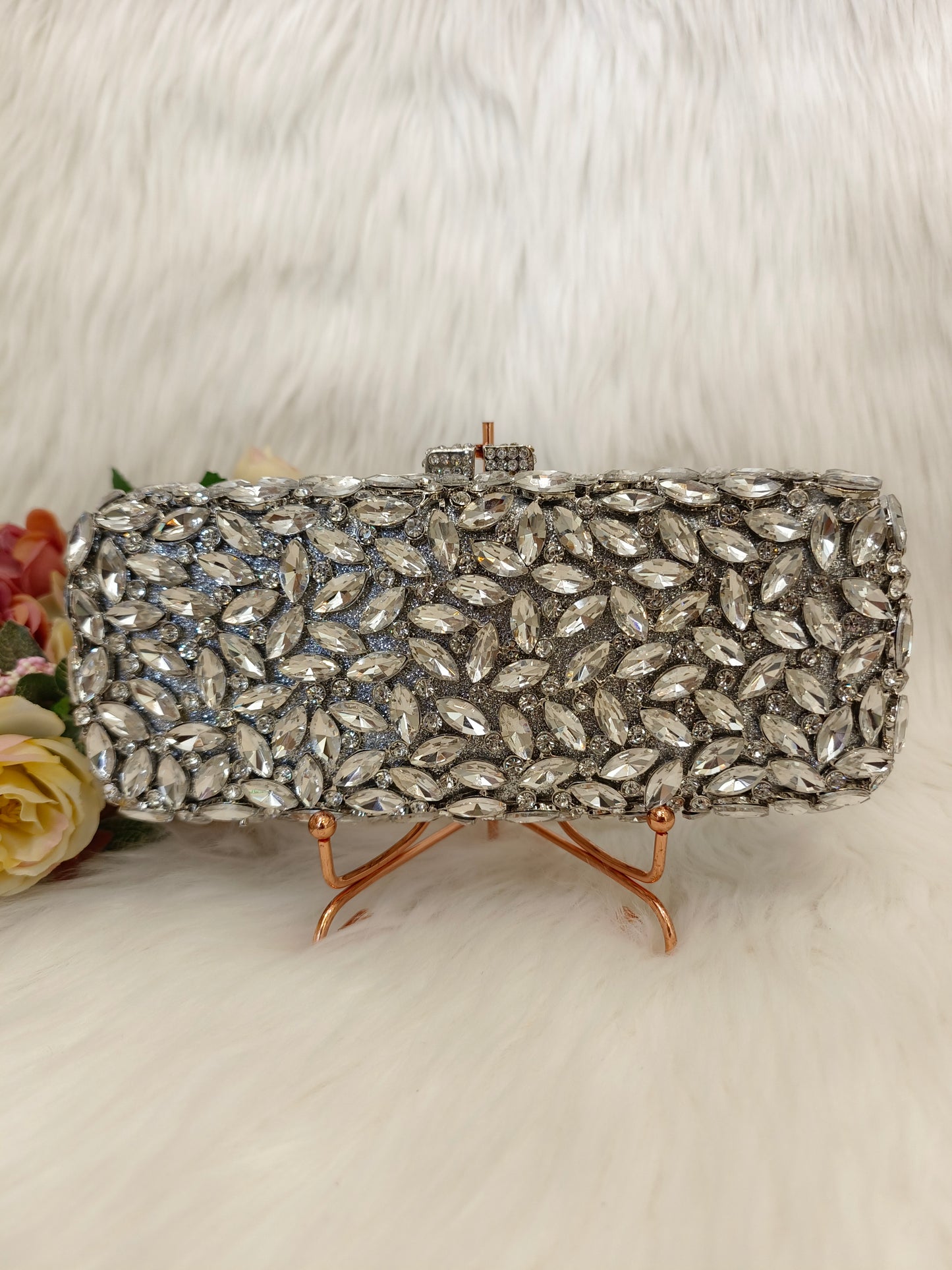 Luxury party clutch
