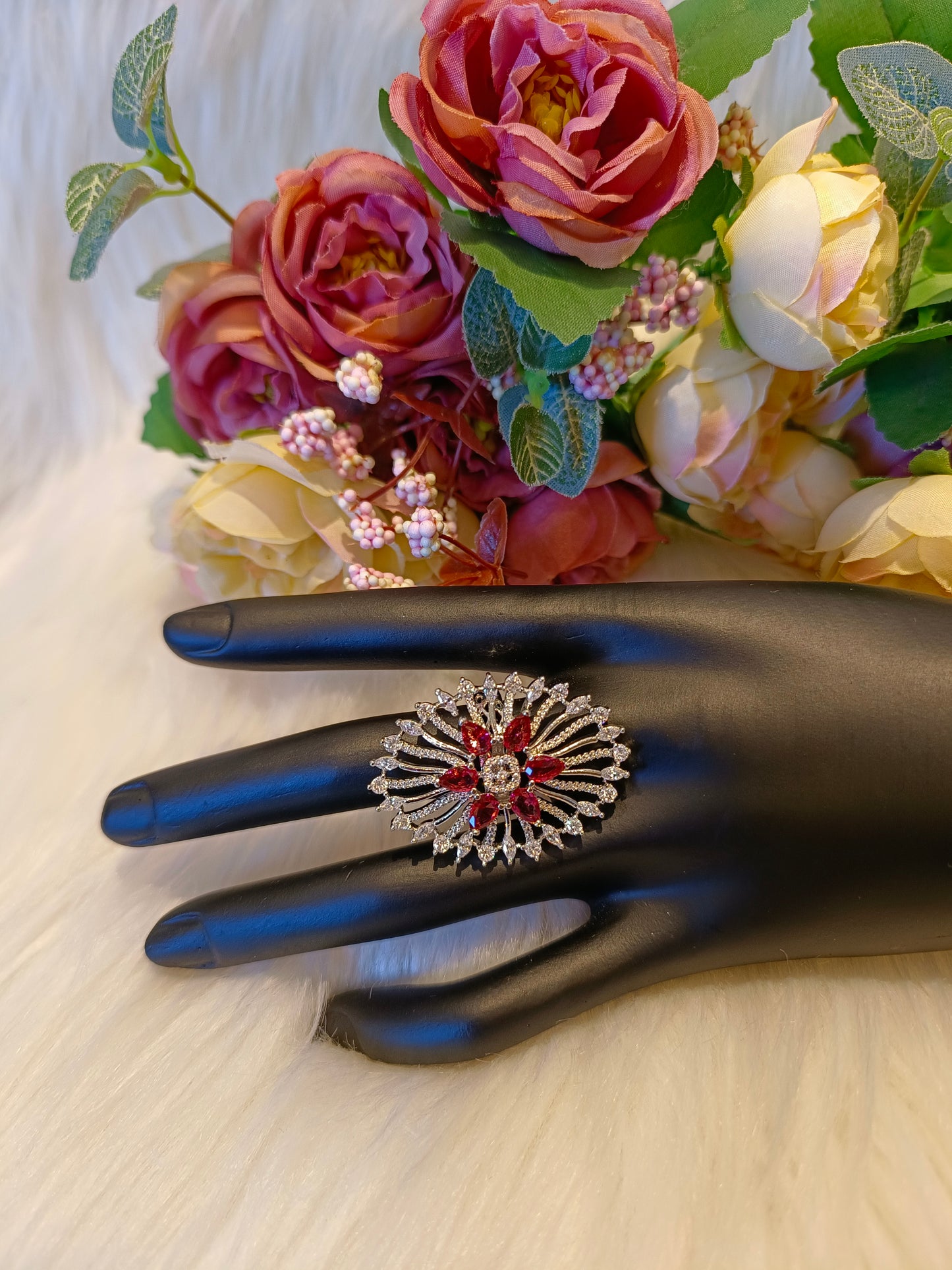 Evening Wear Finger Ring