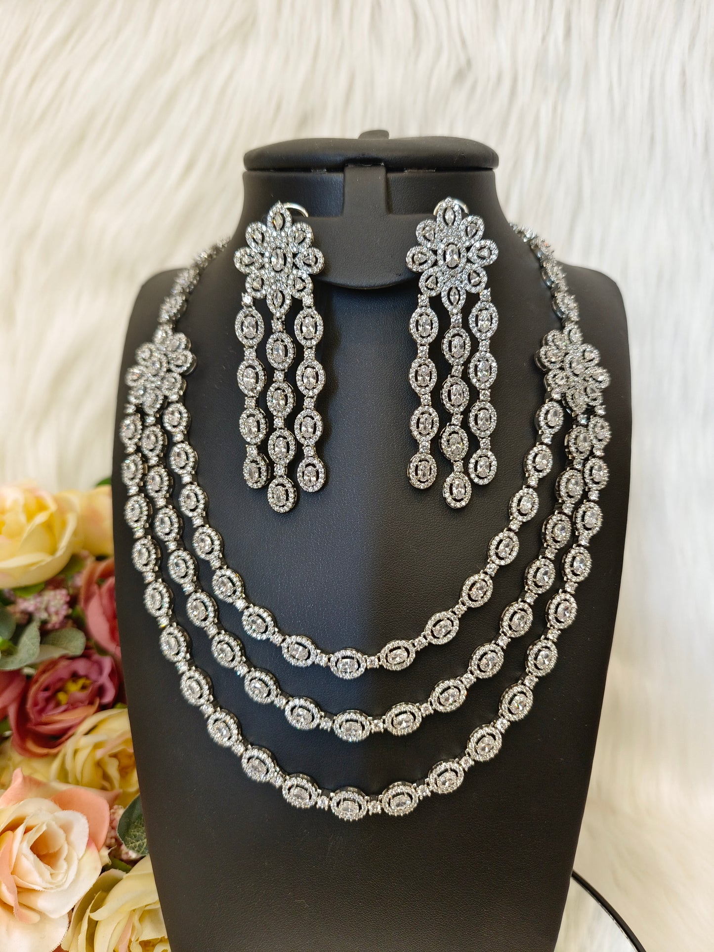 Three Layer Luxury Necklace Set