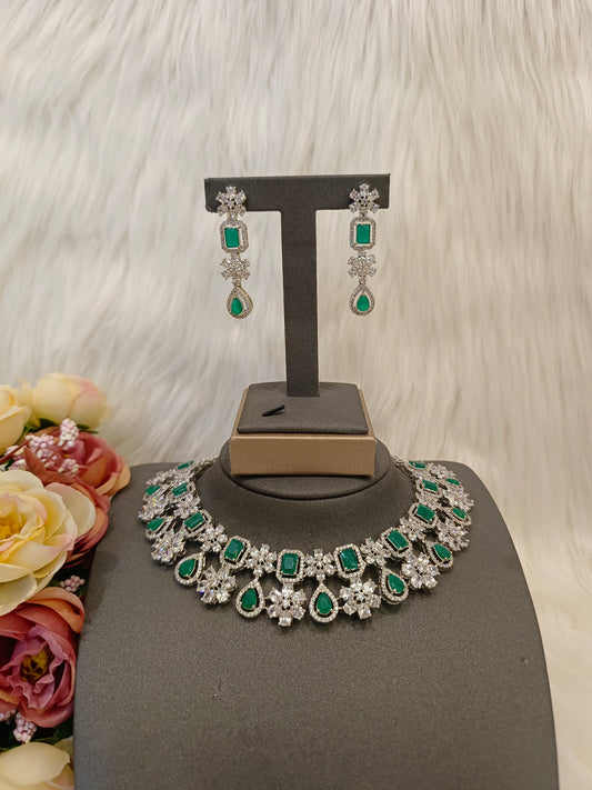 Emerald Evening Necklace Set