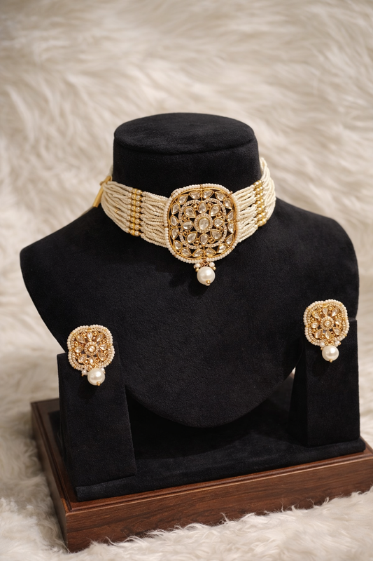 Traditional Uncut Diamond Set